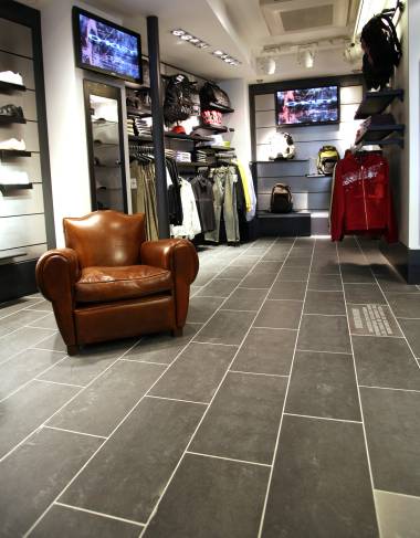 O Store - ostore1.jpg