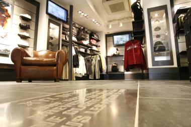 O Store - ostore3.jpg